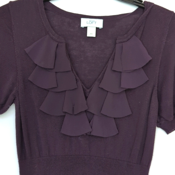 ANN TAYLOR LOFT | Ruffle V-Neck Soft Knit Purple Deep Eggplant Dress - Picture 2 of 8